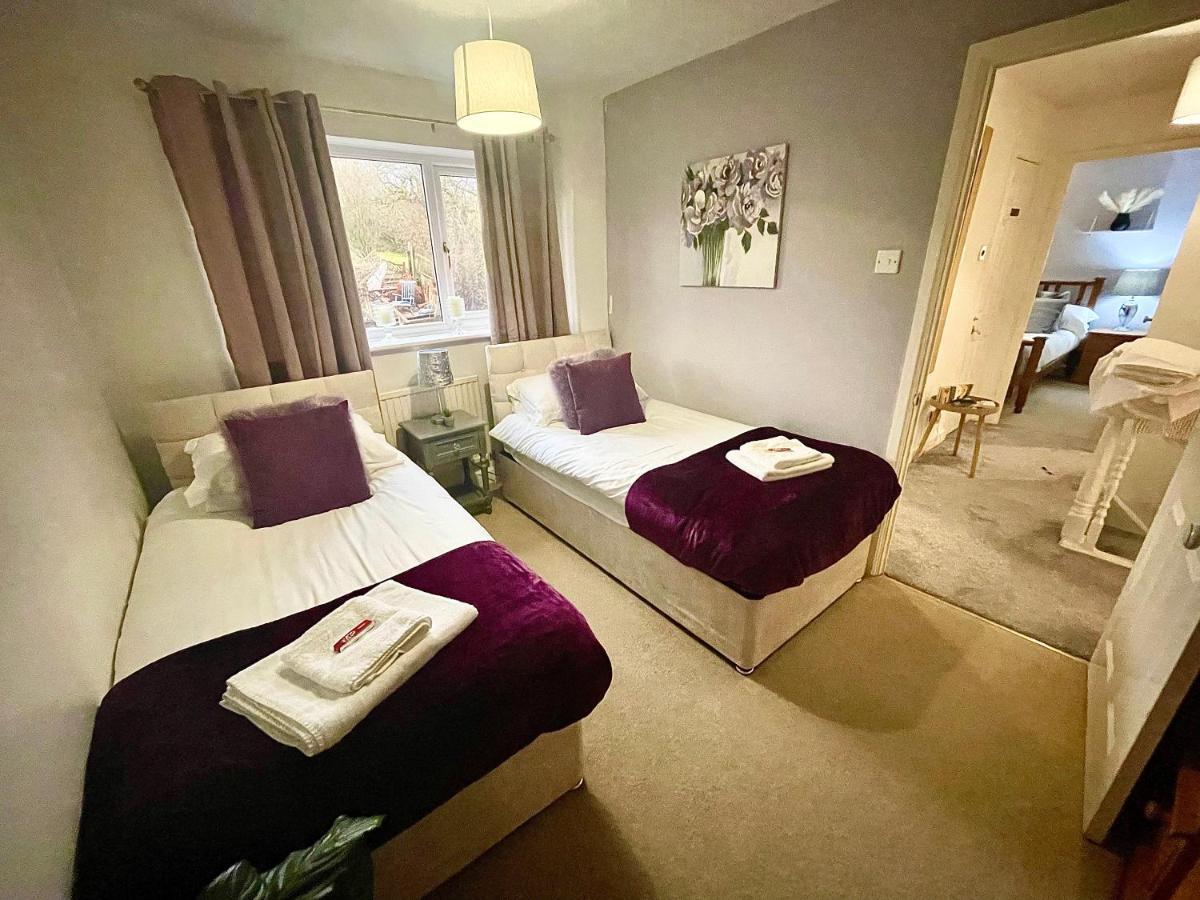 Penderi House Usk With Cymru Holidays Luaran gambar