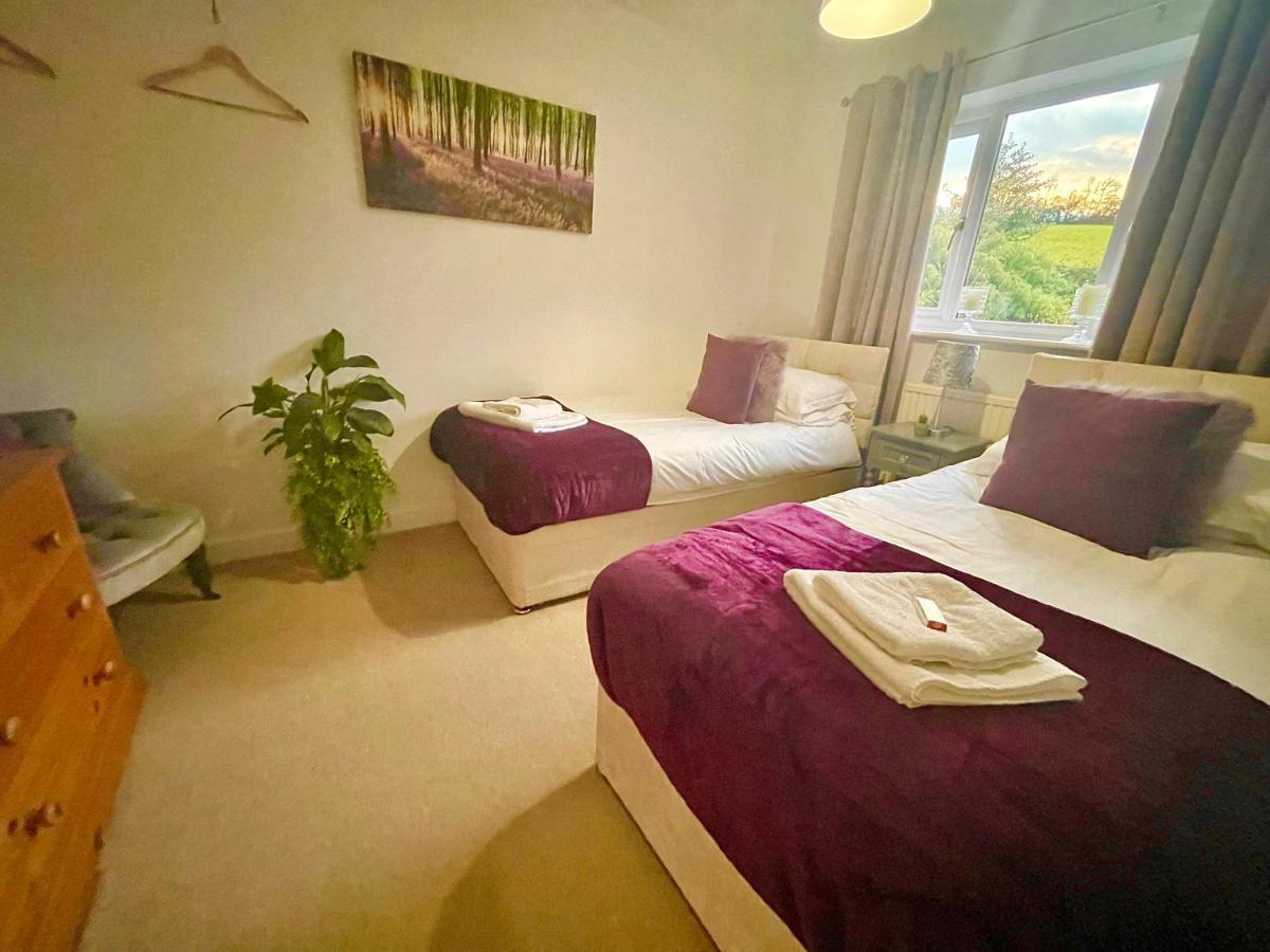 Penderi House Usk With Cymru Holidays Luaran gambar